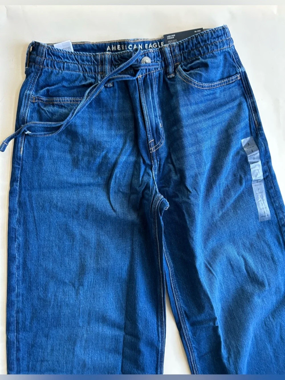 NEW American Eagle Outfitters Relaxed Wide-Leg Drawstring Jeans - Blue size 2 - Picture 3 of 7